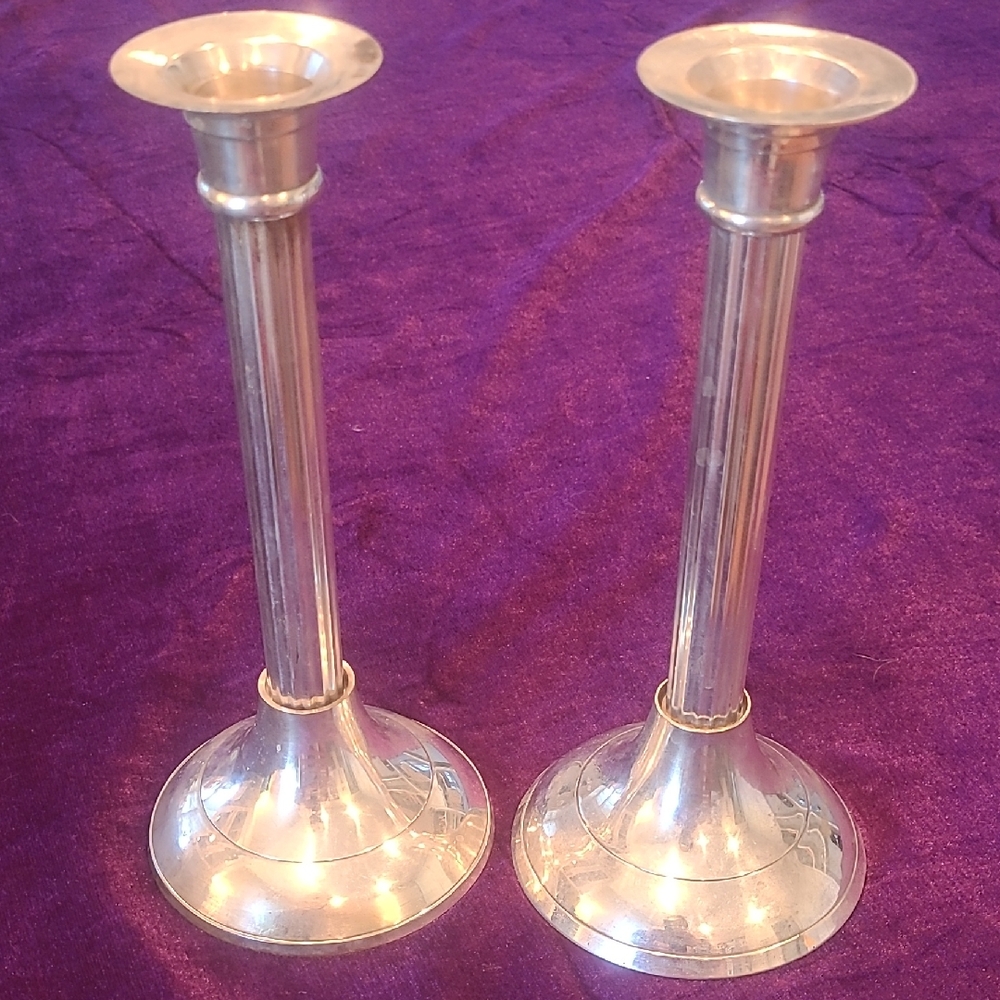 INTERNATIONAL SILVER CO. Vtg. Silverplated Candle Holders